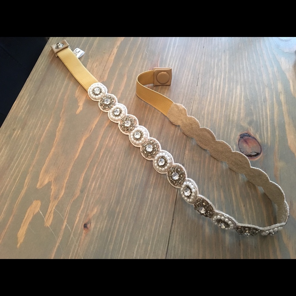 Altar’d state jeweled belt